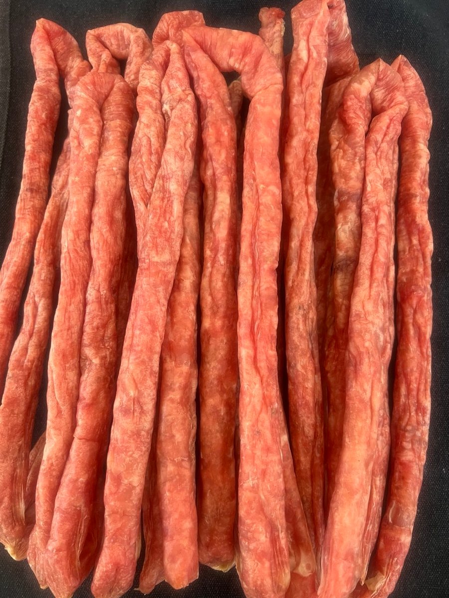 Колбаски куриные с паприкой